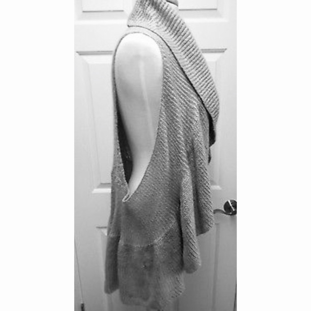 Gray Mudd Sweater Vest -Large